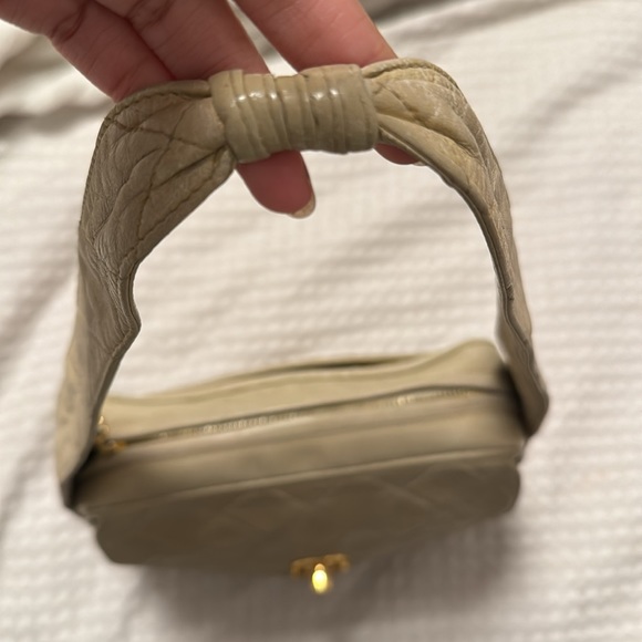 Vintage Chanel bag - Picture 5 of 16